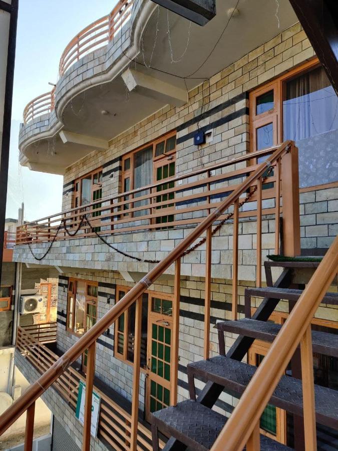 Mathan View Homestay - 3Min Drive To Kullu-Manali Airport Shamshi Экстерьер фото