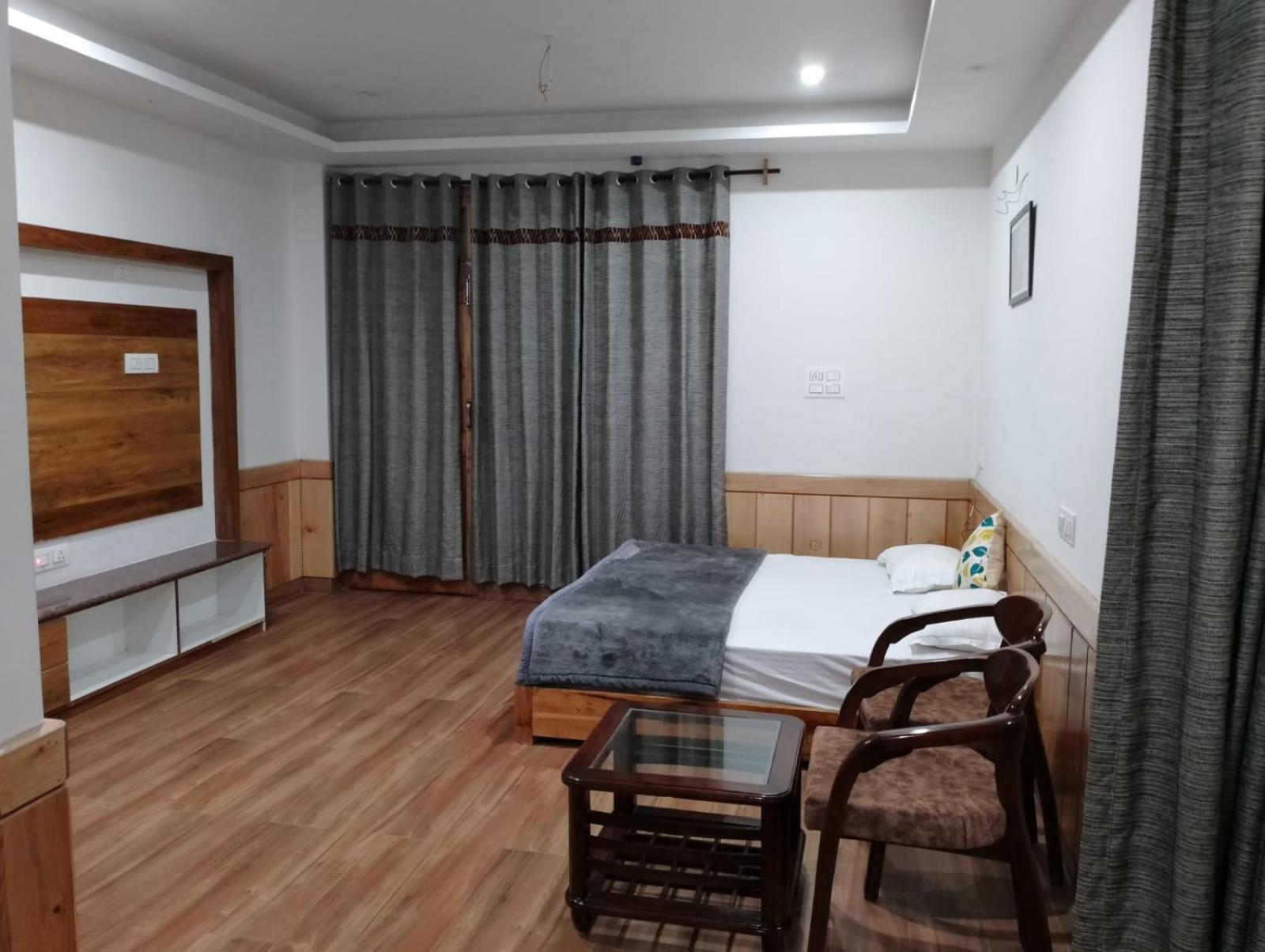 Mathan View Homestay - 3Min Drive To Kullu-Manali Airport Shamshi Экстерьер фото